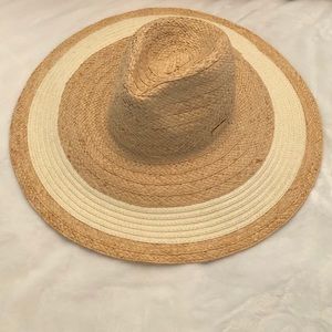 Wide brim straw cream and tan fedora